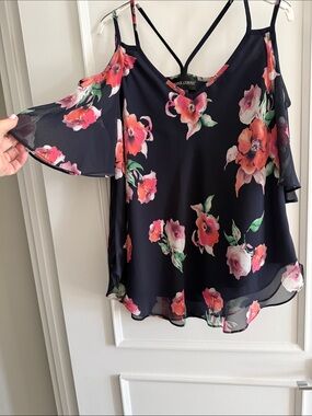 Frank Lyman Design Navy Floral Cold-Shoulder Camisole Open Shoulder sz 6